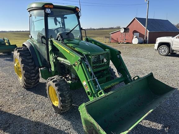 Image of John Deere 4075R equipment image 2