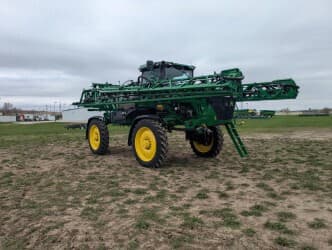 Image of John Deere 410R equipment image 3