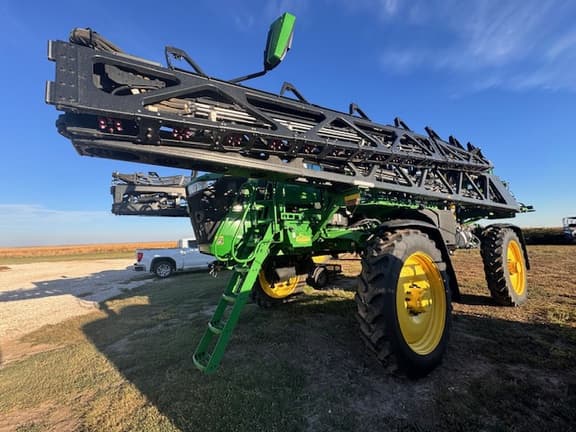 Image of John Deere 410R Primary image