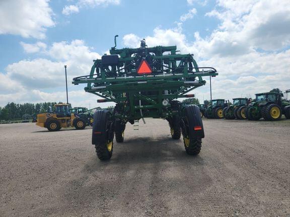 Image of John Deere 410R equipment image 3