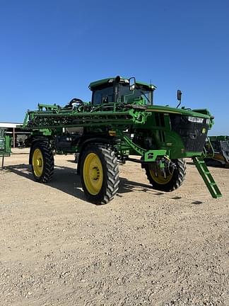 Image of John Deere 410R equipment image 3