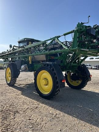 Image of John Deere 410R equipment image 1