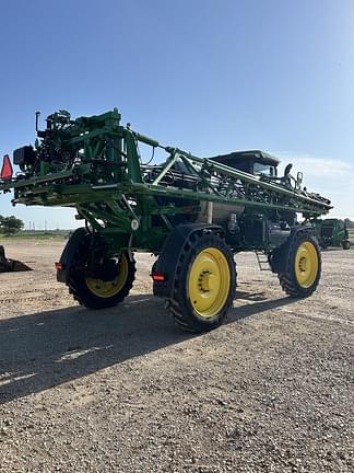 Image of John Deere 410R equipment image 2
