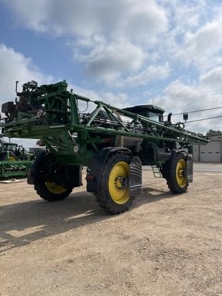 Image of John Deere 410R equipment image 4