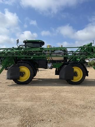 Image of John Deere 410R equipment image 1