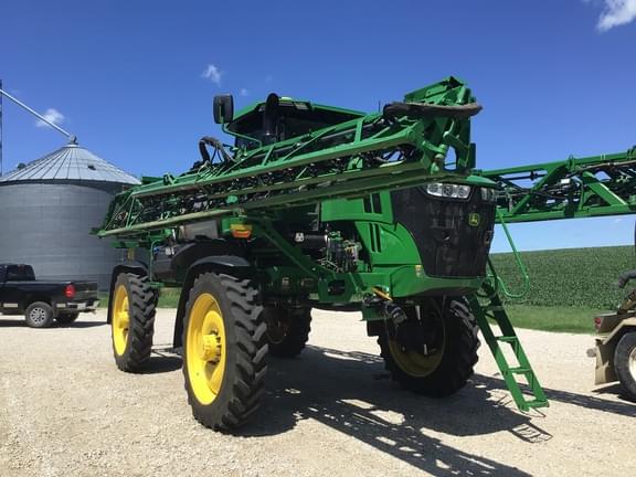 Image of John Deere 410R Primary image