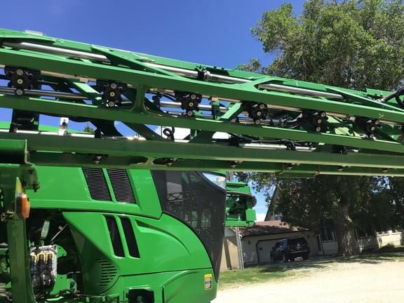 Image of John Deere 410R equipment image 3