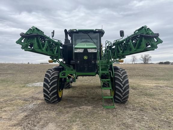 Image of John Deere 412R equipment image 1