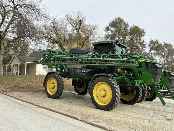 Image of John Deere 412R equipment image 2