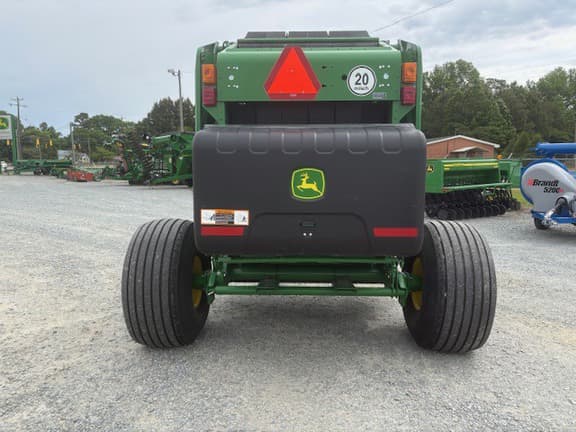 Image of John Deere 451M equipment image 3