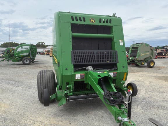 Image of John Deere 451M equipment image 2