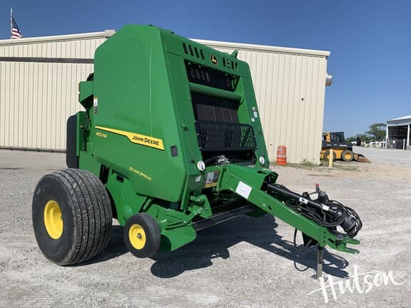 Image of John Deere 451M Primary image