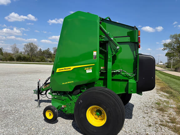 Image of John Deere 461M equipment image 1