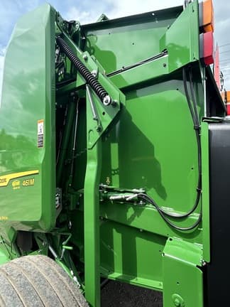 Image of John Deere 461M equipment image 4