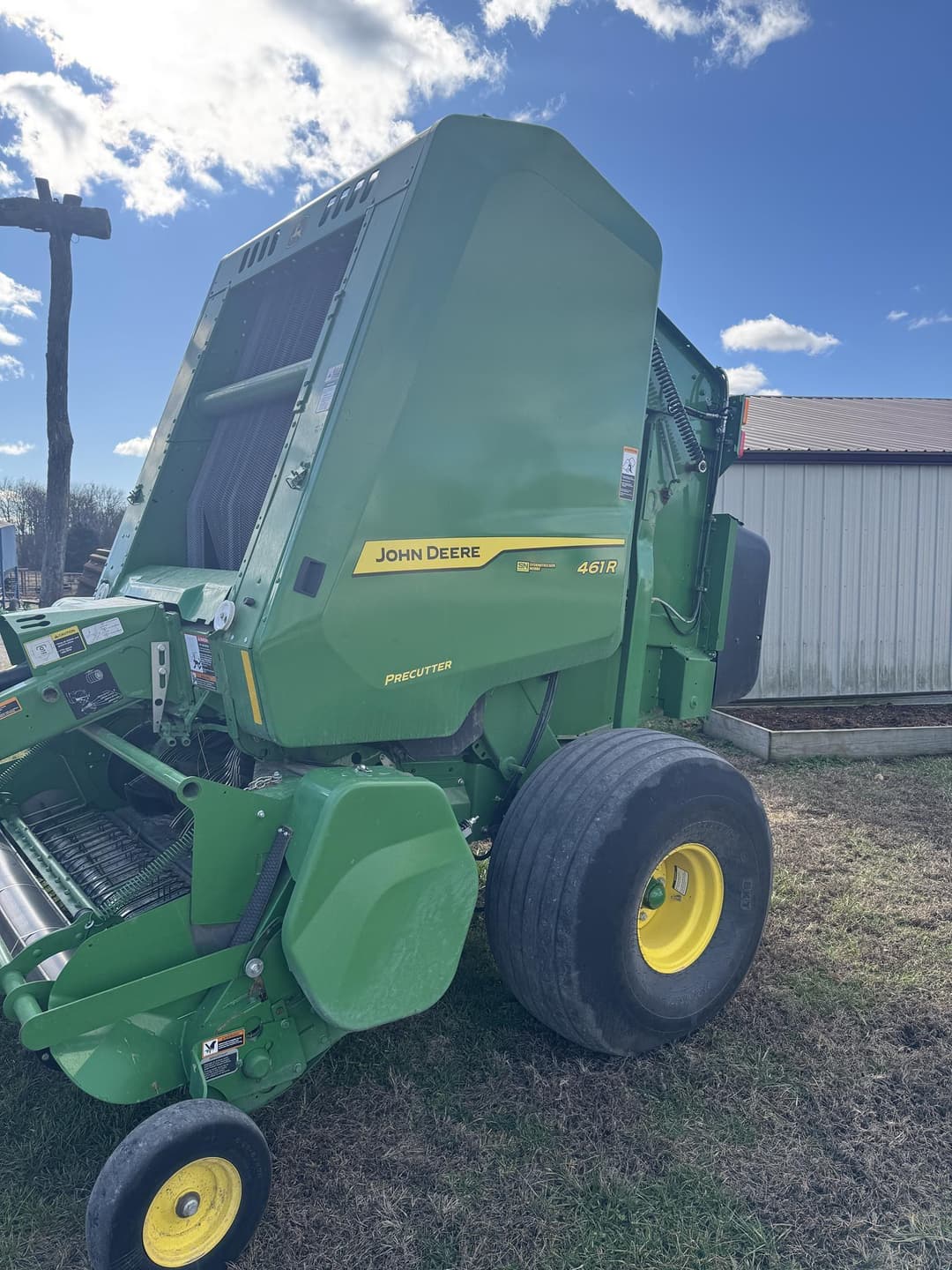 Image of John Deere 461R Primary image