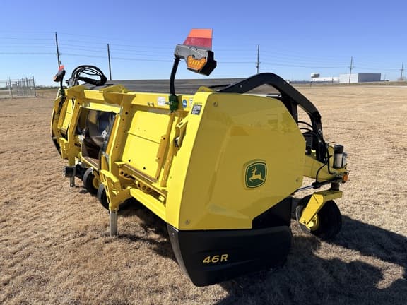 Image of John Deere 46R equipment image 2
