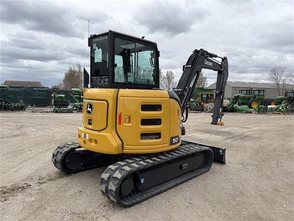 Image of John Deere 50P equipment image 4