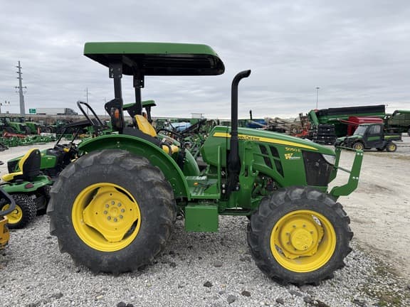 Image of John Deere 5050E equipment image 4