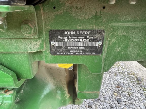 Image of John Deere 5050E equipment image 1