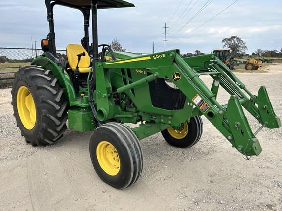 Image of John Deere 5050E equipment image 4