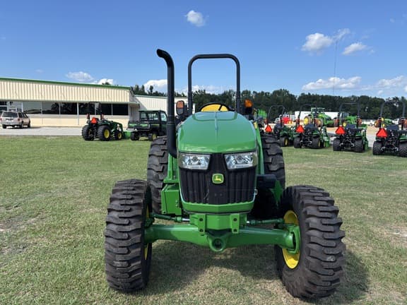 Image of John Deere 5050E equipment image 2