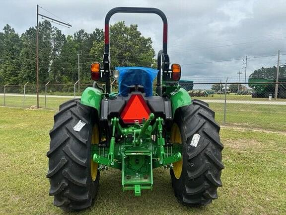 Image of John Deere 5050E equipment image 1