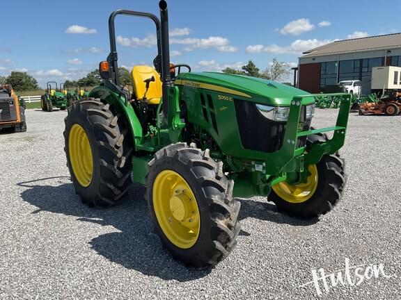 Image of John Deere 5050E Primary image