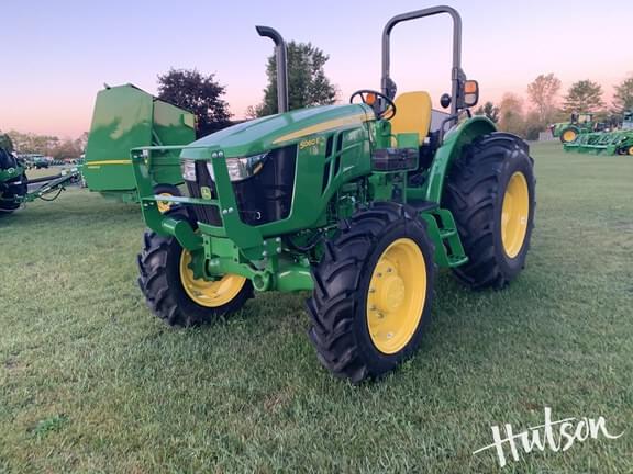 Image of John Deere 5060E equipment image 1