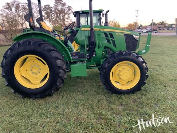 Image of John Deere 5060E Primary image