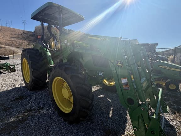 Image of John Deere 5060E equipment image 2