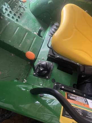 Image of John Deere 5060E equipment image 4