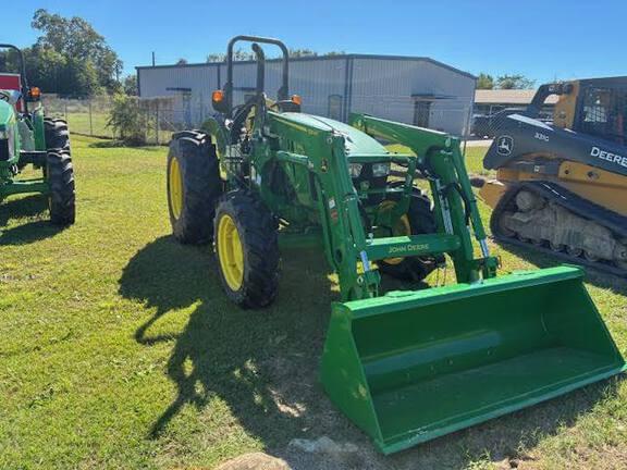 Image of John Deere 5060E equipment image 4