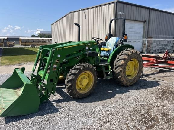 Image of John Deere 5060E equipment image 4