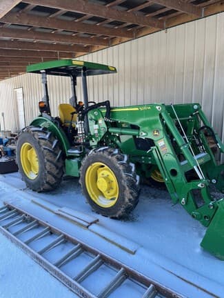 Image of John Deere 5060E Primary image