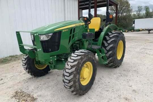 Image of John Deere 5060E Image 1