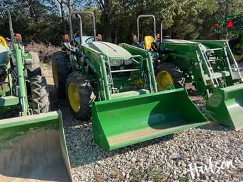 Main image John Deere 5060E