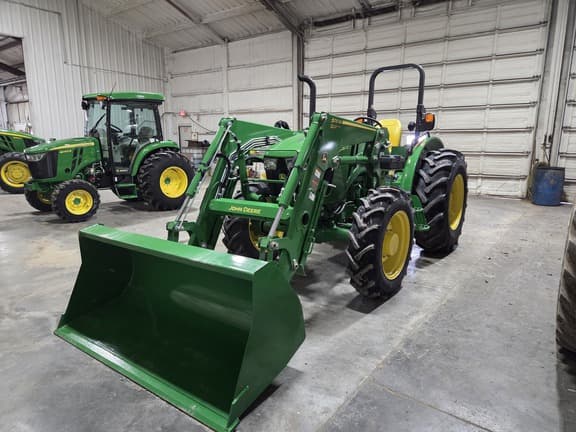 Image of John Deere 5067E Primary image