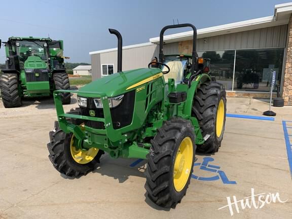 Image of John Deere 5067E equipment image 1