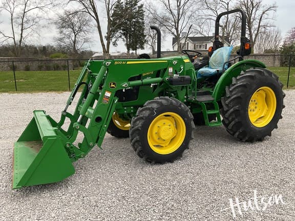 Image of John Deere 5067E equipment image 2