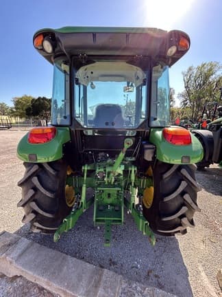 Image of John Deere 5075E equipment image 2