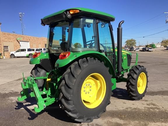 Image of John Deere 5075E equipment image 3