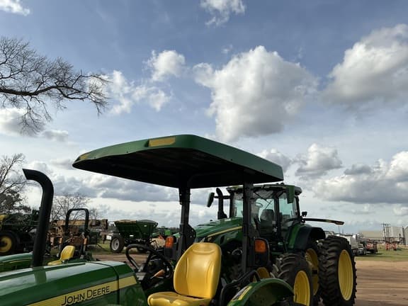 Image of John Deere 5075E equipment image 2