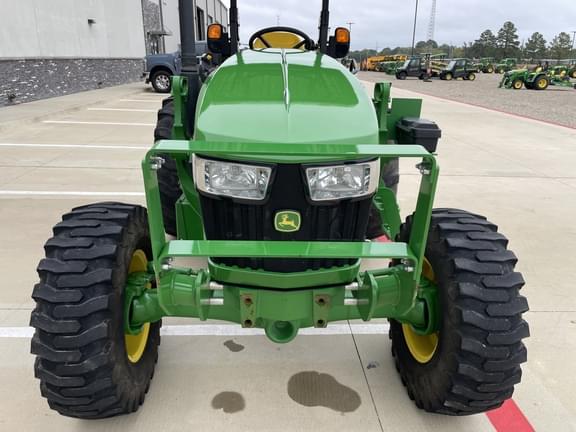Image of John Deere 5075E equipment image 3