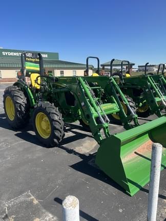 Image of John Deere 5075E equipment image 4