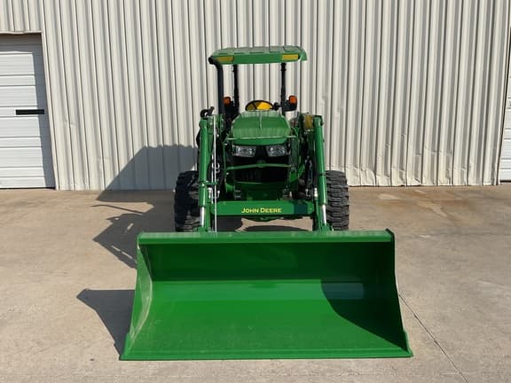 Image of John Deere 5075E equipment image 3