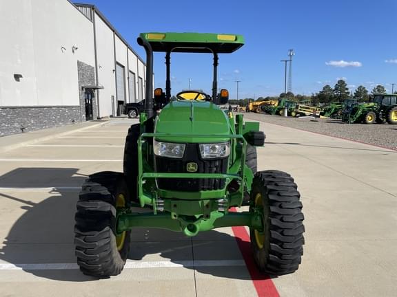 Image of John Deere 5075E equipment image 2