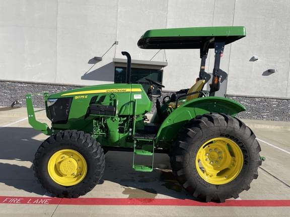 Image of John Deere 5075E Primary image
