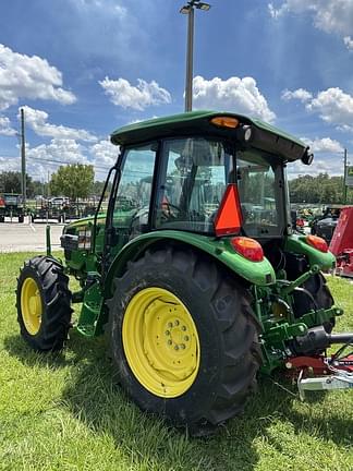 Image of John Deere 5075E equipment image 4