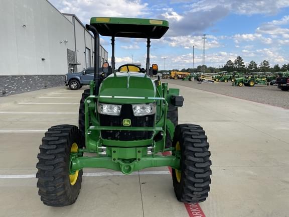 Image of John Deere 5075E equipment image 2