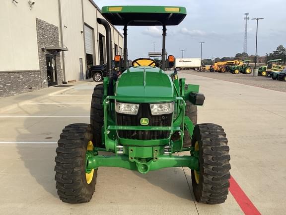 Image of John Deere 5075E equipment image 2